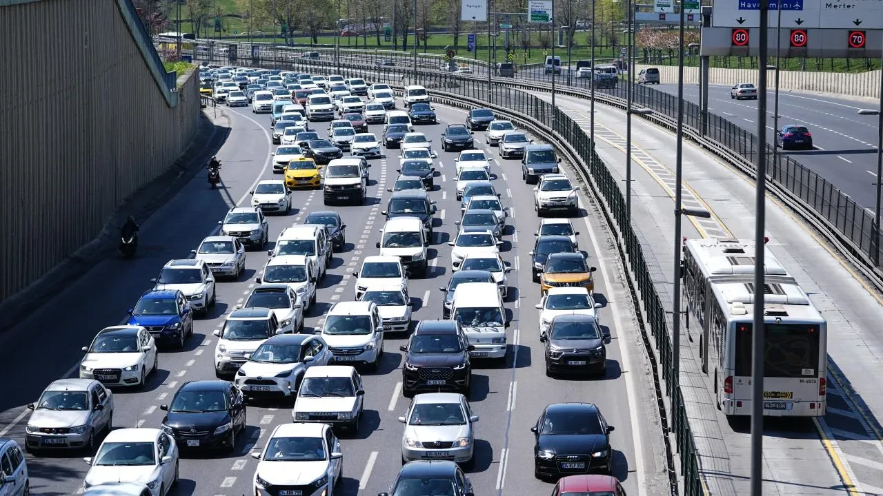 Ramazan Bayramı tatili öncesi İçişleri Bakanlığı'ndan kritik trafik önlemleri
