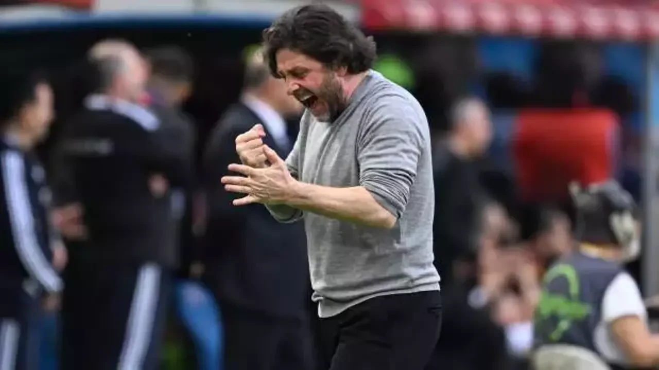 Fatih Tekke: 'Futbol oynamak istiyorsanız bekleyeceğiz'