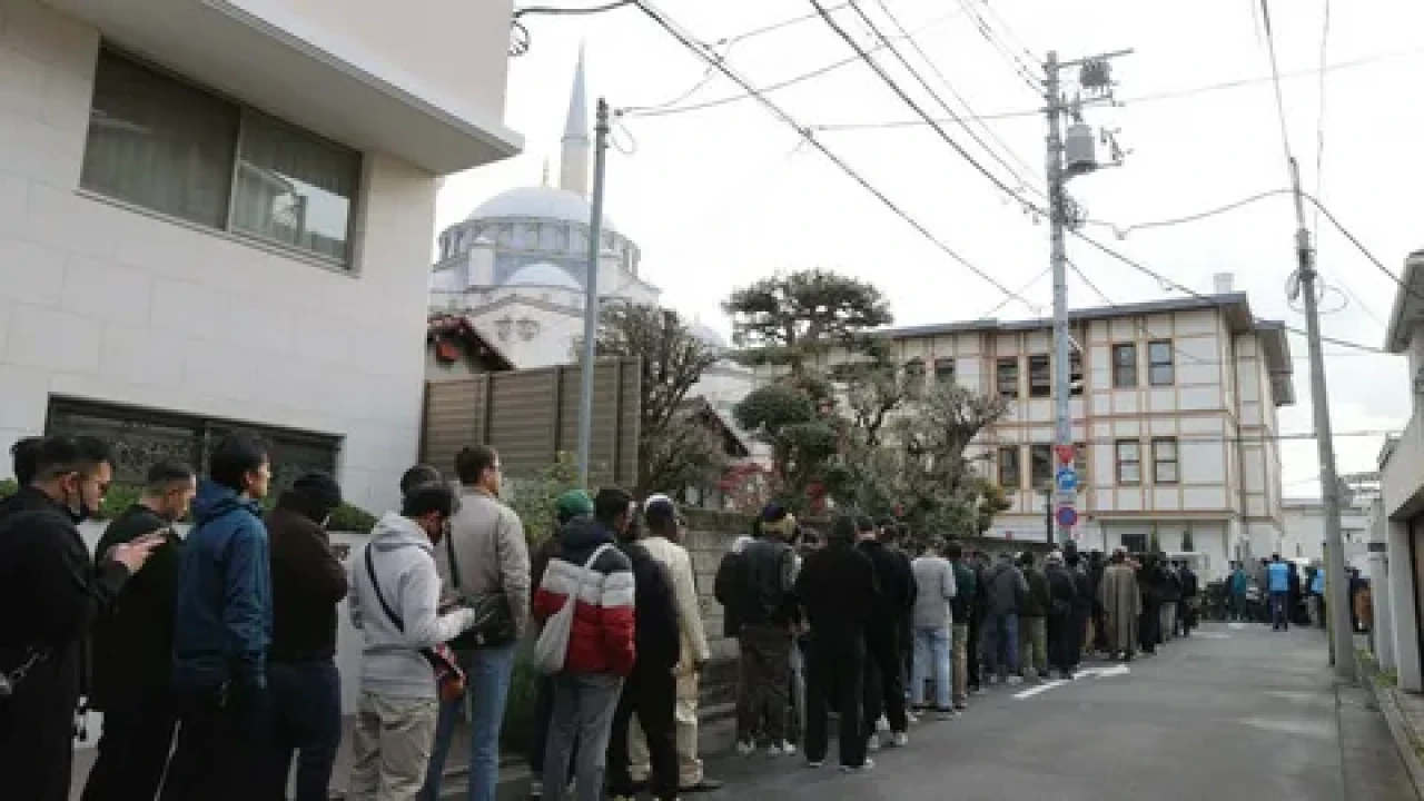 Tokyo'da Ramazan Bayramı namazı 3 kez kılındı: İslam, Japonya'da hızla büyüyor