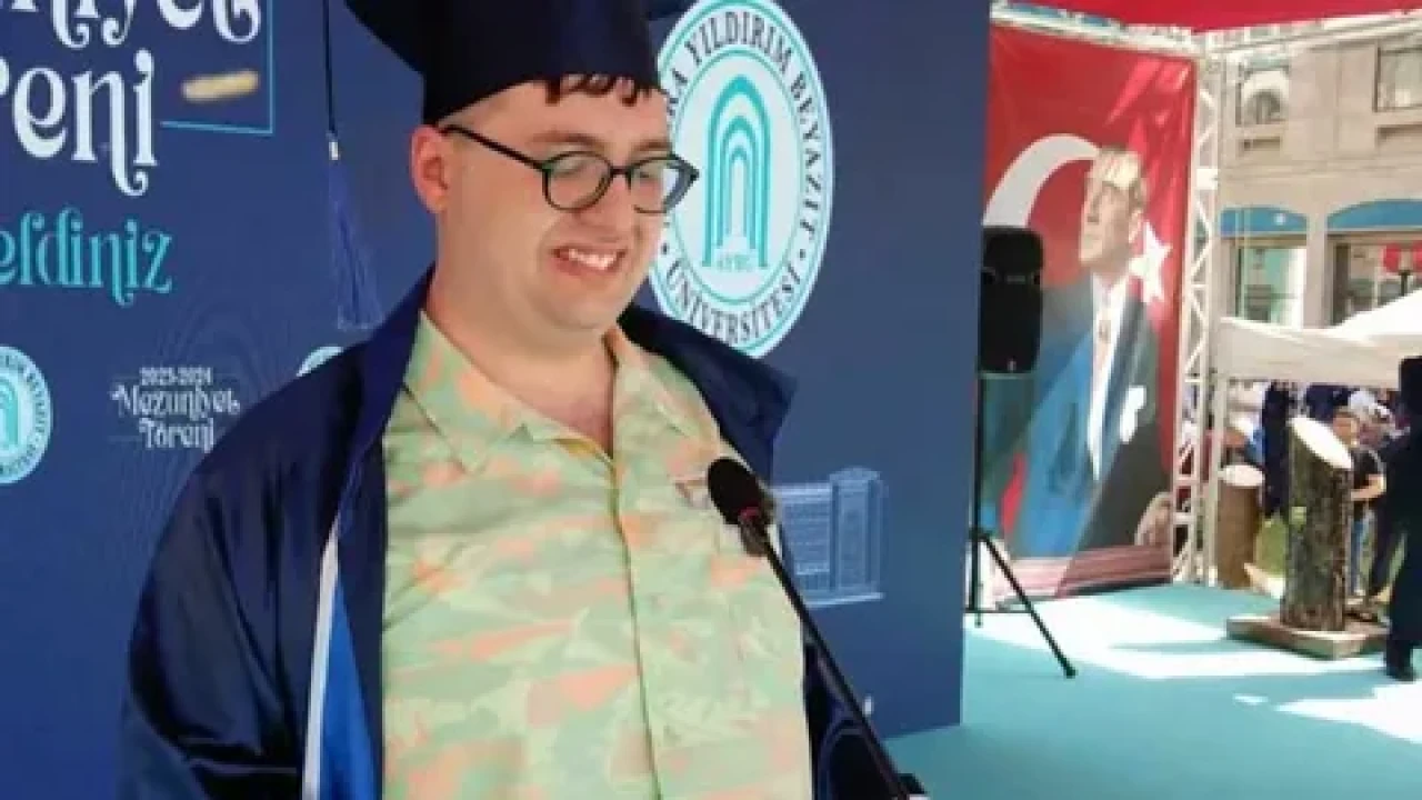 Deniz Köse'nin otizm yolculuğunda bağımsızlık ve eğitim mücadelesi