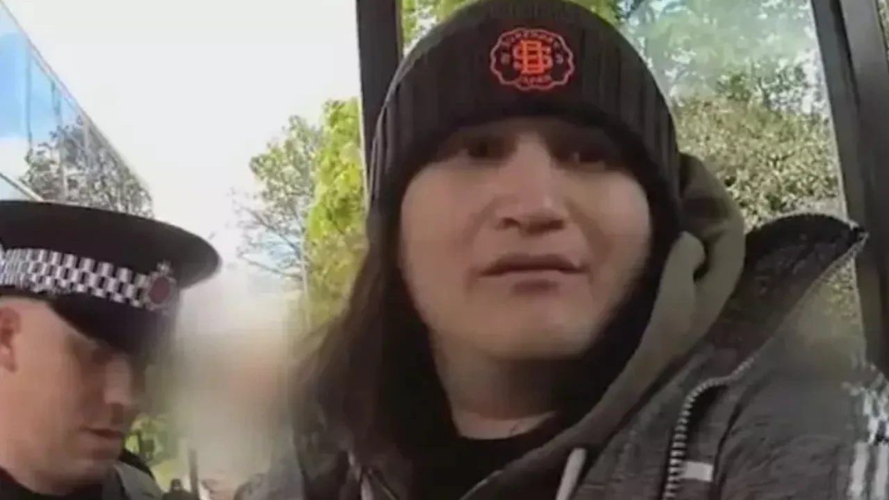 Ev Arkadaşını 27 Parçaya Ayıran Katil, 60.000 Sterlin Borcunu Ödemek İçin Mi Cinayet İşledi?