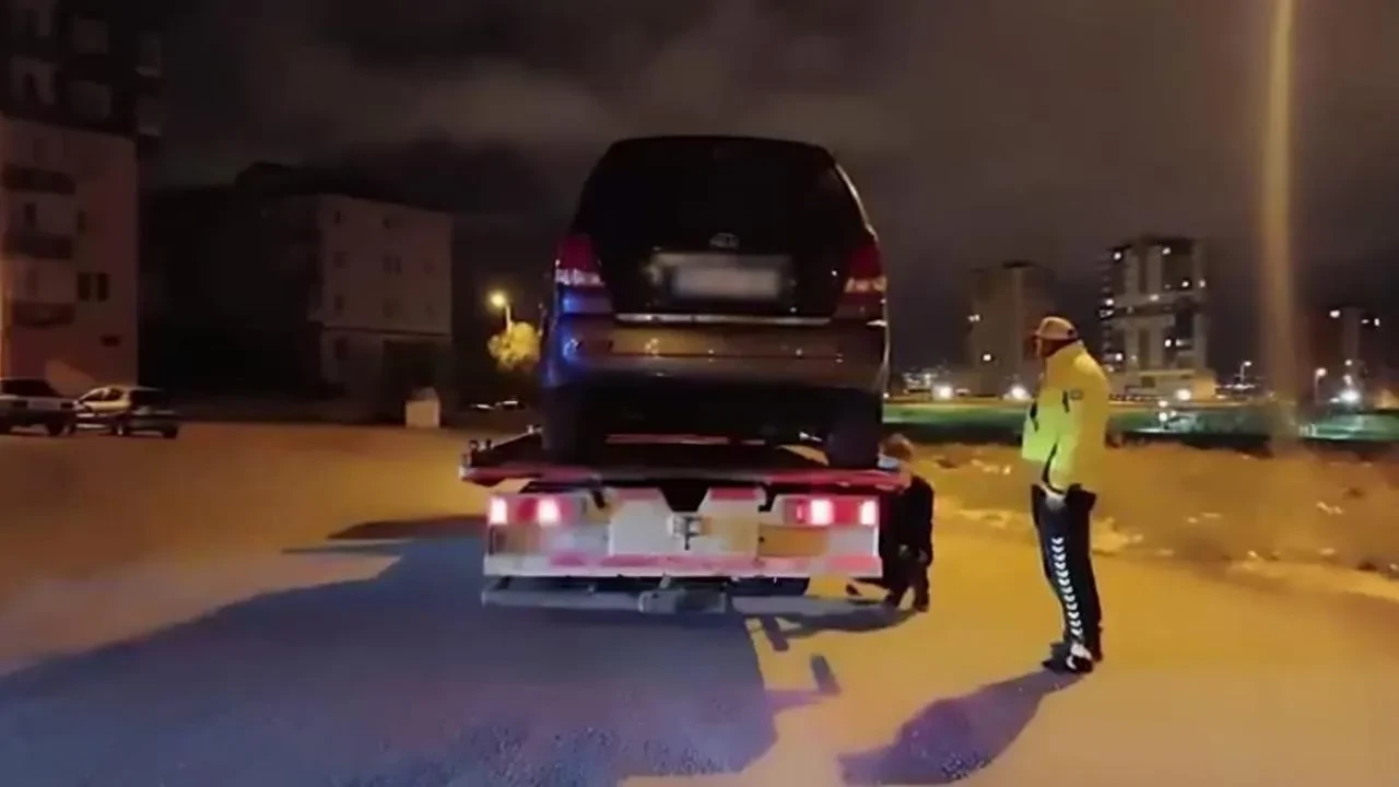 Kayseri'de polis sireni takan sürücüye 280 bin TL ceza! Ehliyetine de el konuldu