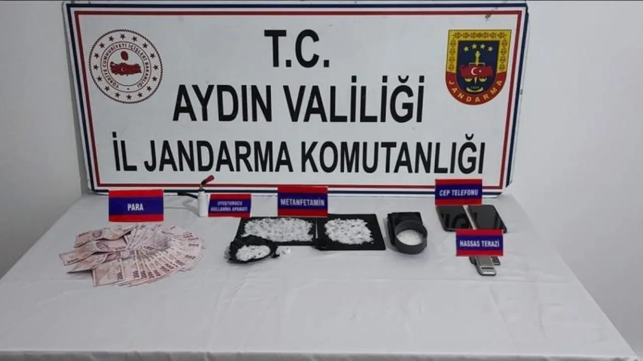 Uyuşturucu operasyonu: Aydın'da 26 şüpheli yakalandı, metamfetamin ve sentetik hap ele geçirildi