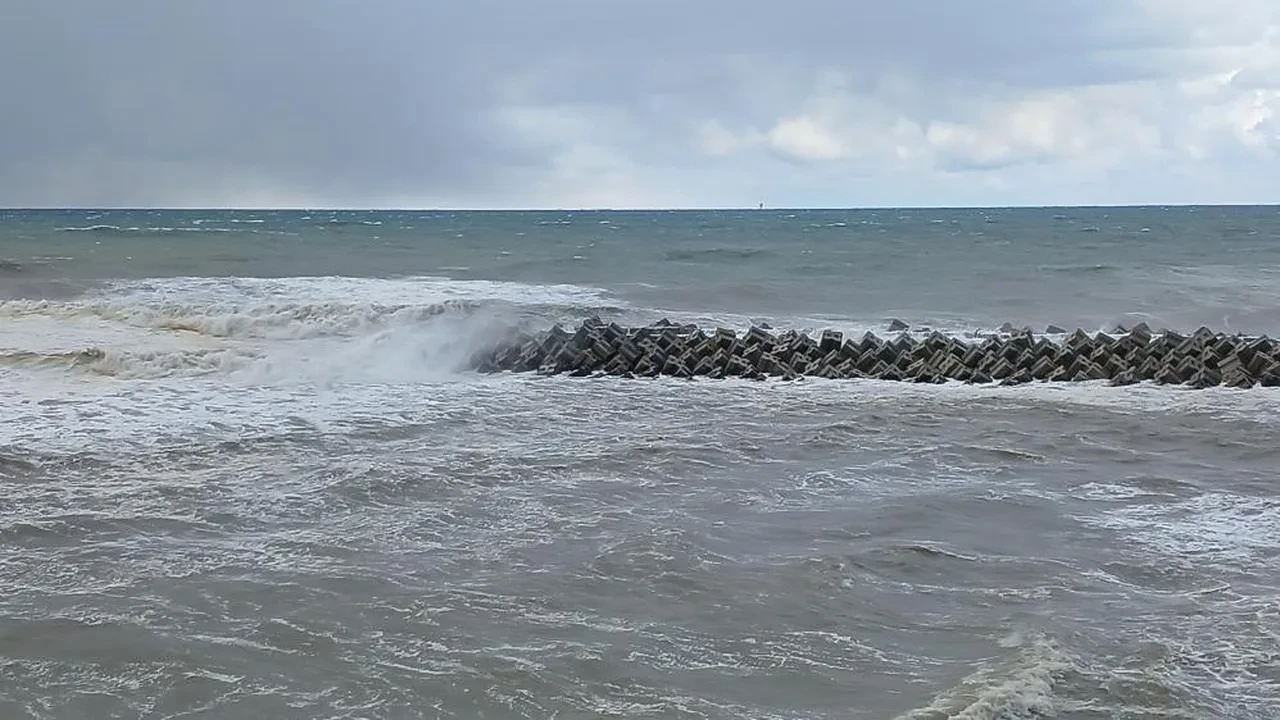 Karadeniz'de Fırtına uyarısı: Baca zehirlenmelerine dikkat