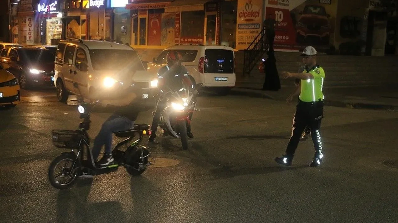 Erzincan'da motosiklet denetimi: 110 sürücüye 509 bin TL ceza kesildi