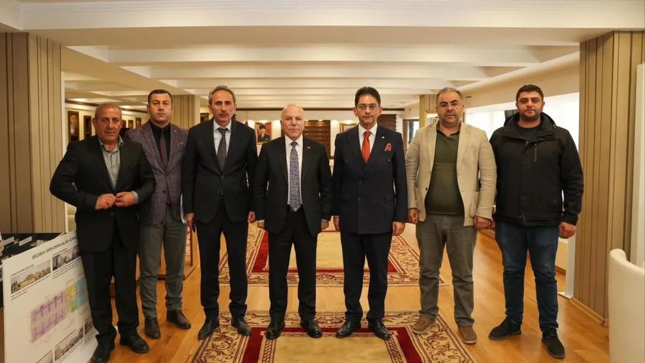 Süt toplayıcıları tek çatı altında toplanacak: Erzurum'da süt sektörü buluşması