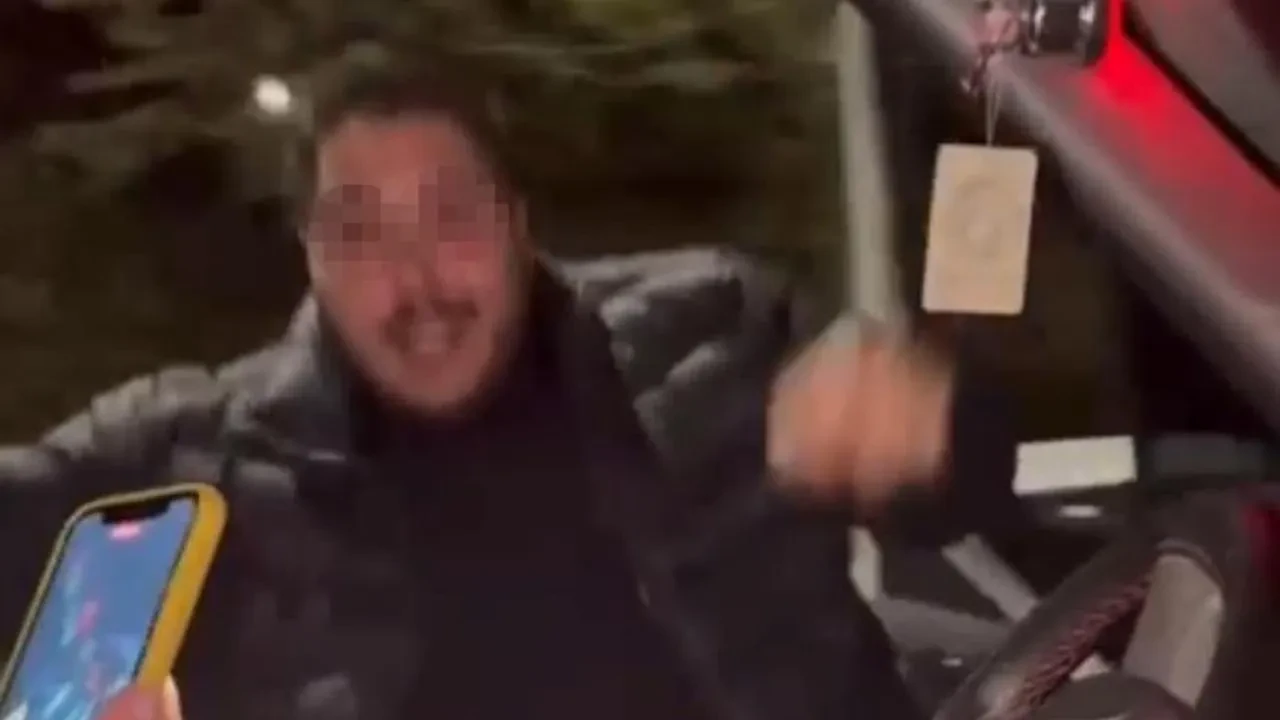 Bolu'da direksiyonda dans edip yola düşmüştü: Sürücüye 22 bin lira ceza kesildi