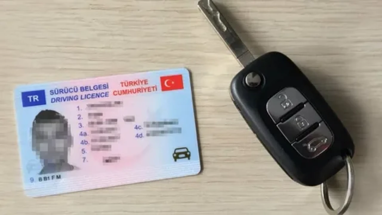 Ehliyet alacaklar dikkat: Yaşa göre ehliyet süreleri değişiyor