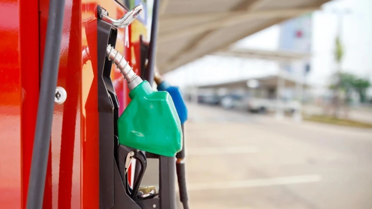 3 Nisan 2025 benzin ve motorin ne kadar oldu? Güncel akaryakıt fiyatları
