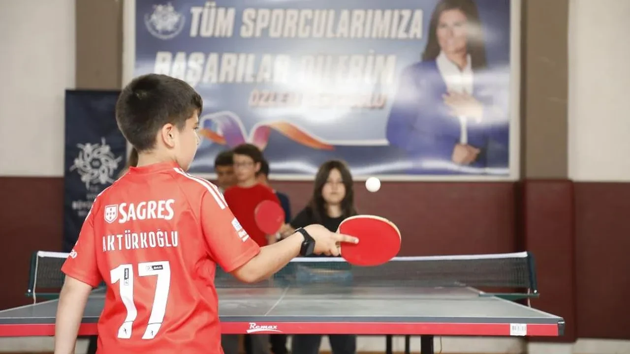 Aydın'da minik sporculara masa tenisi kursları ile gelecek hazırlanıyor