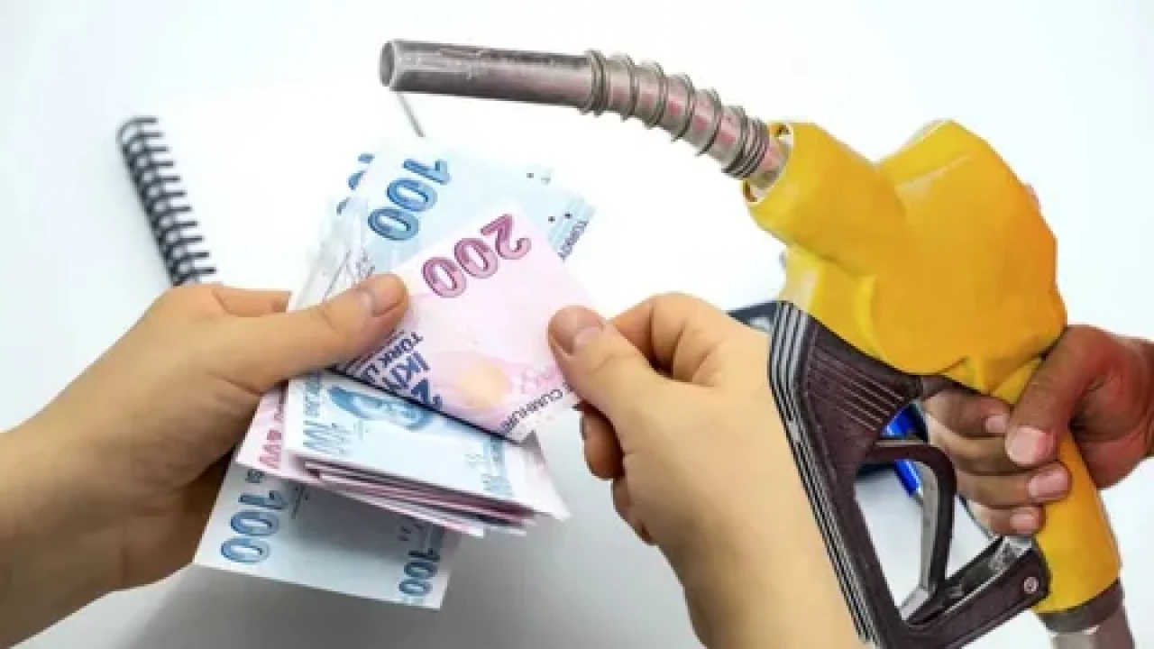 Benzine Rekor Zam Geliyor: Litre Fiyatı 48 TL'yi Aşacak!