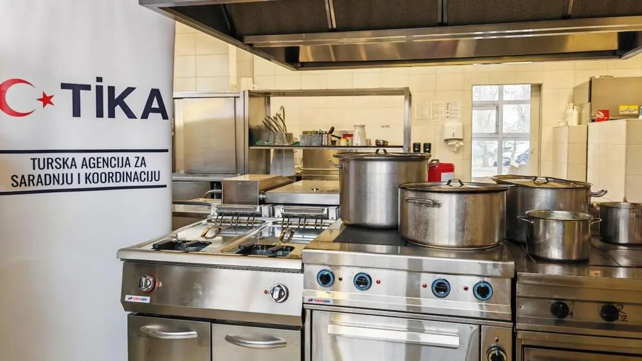TİKA'dan Sırbistan'daki öğrencilere büyük destek: Milankovic Yurdu'nda mutfak ekipmanları yenilendi