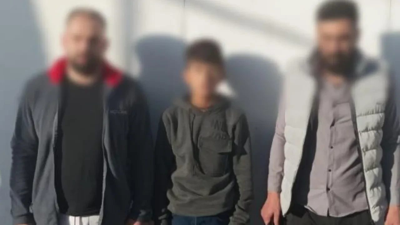 Konya'da kaçak göçmen operasyonu: İki yabancı uyruk ve göçmen kaçakçısı yakalandı