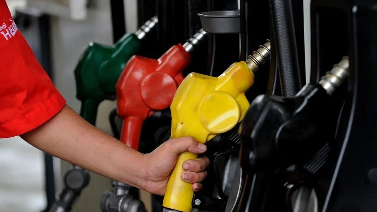 18 Nisan 2025 benzin ve motorin ne kadar oldu? Güncel akaryakıt fiyatları