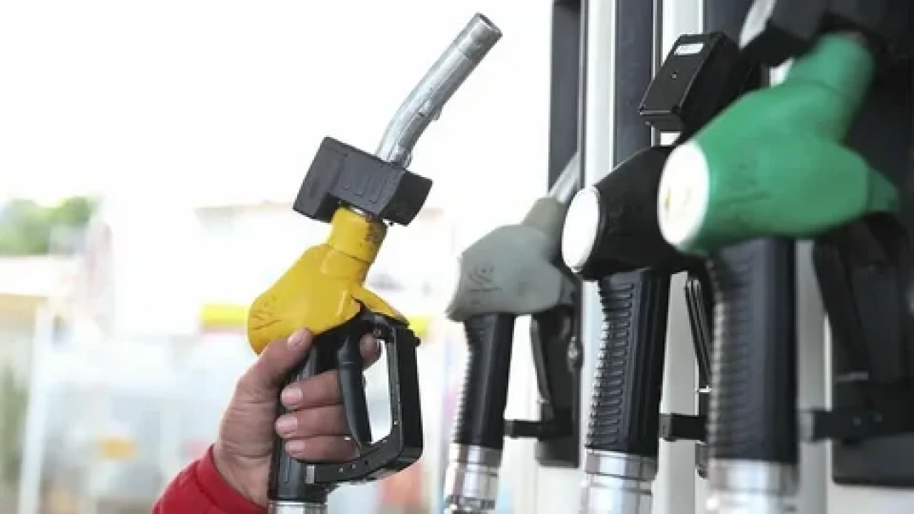 Akaryakıt cüzdanları zorluyor: Motorine yeni zam kapıda, sırada benzin ve LPG var