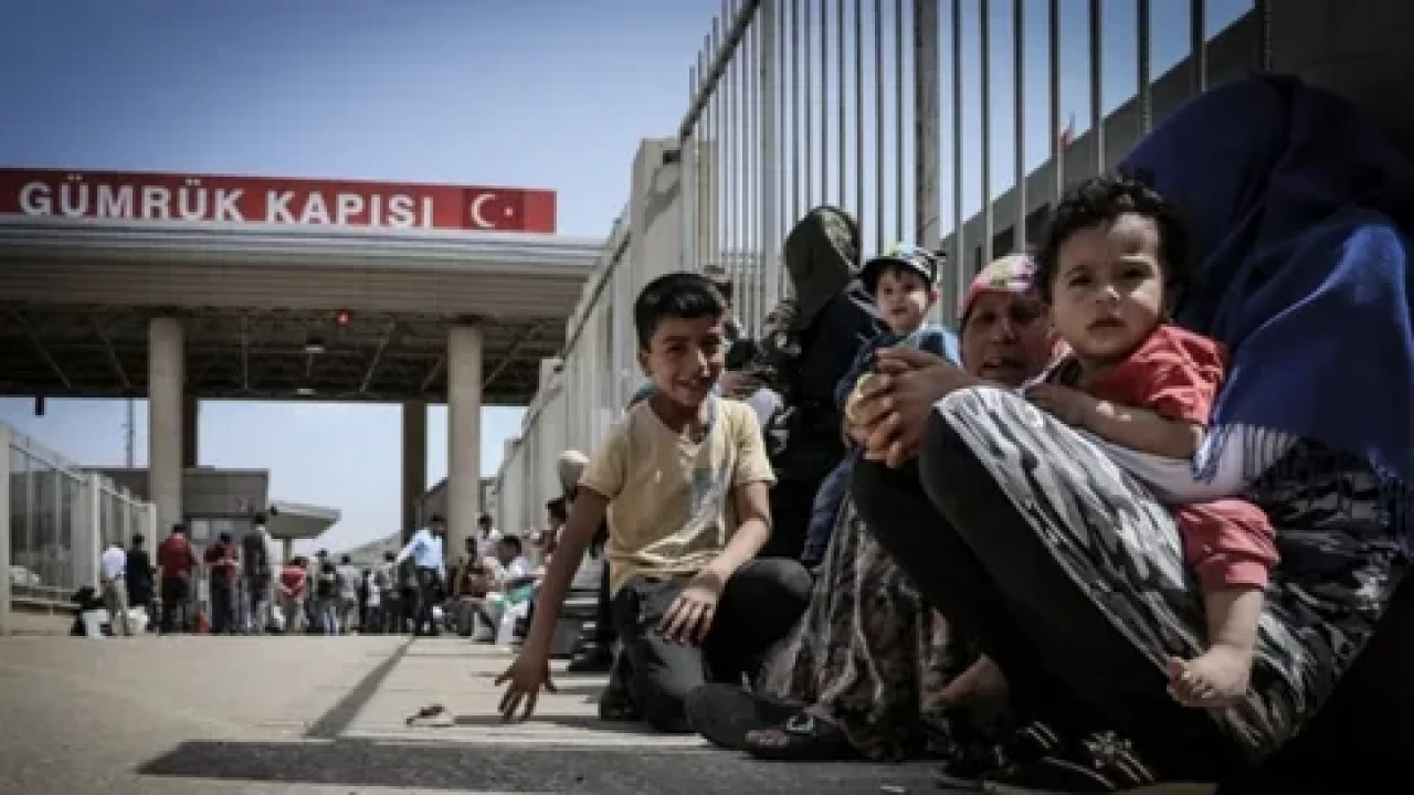 Suriye'de yeni dönem: Türkiye'den 175 bin Suriyeli evine döndü