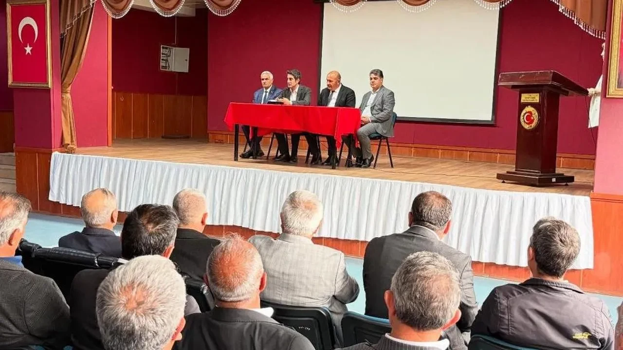 Sarıkamış’ta KÖYDES toplantısı düzenlendi: Kaymakam Aslantatar başkanlığında köylerdeki yatırımlar ele alındı