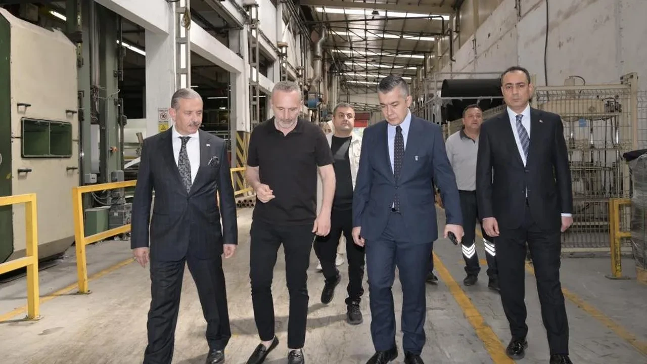 Esenyurt'ta sanayi ziyaretleri devam ediyor: Başkan Vekili Aksoy'dan destek mesajı