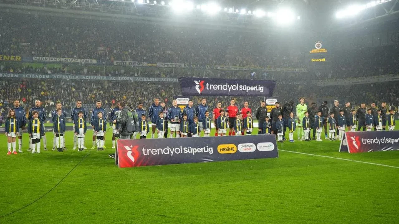 Fenerbahçe, Başakşehir ile 22. randevuda: Sarılacivertliler deplasmanda en golcü takım