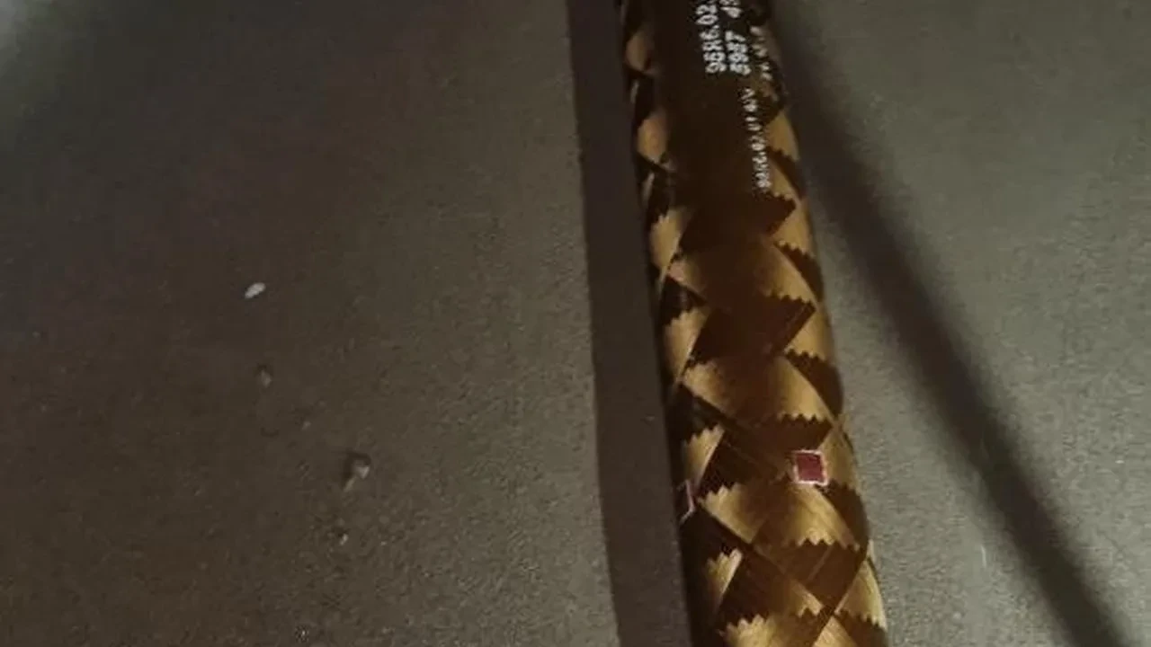 Sakarya Karasu'da sahilde roket motoru bulundu: Ekipler harekete geçti