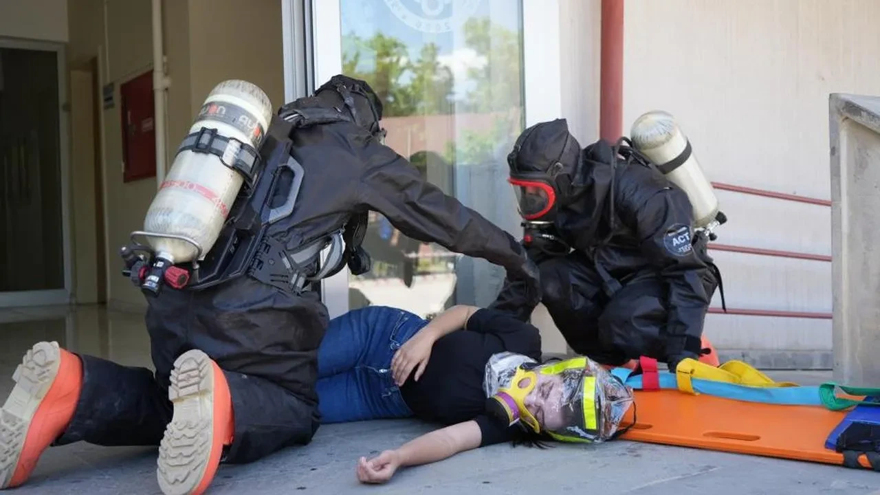 EBYÜ'de KBRN ve yangın tatbikatı gerçeği aratmadı