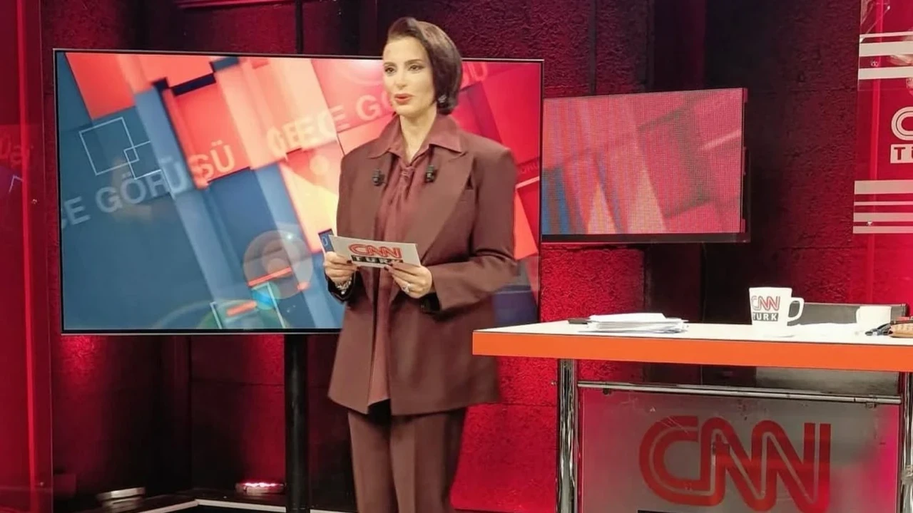 Hande Fırat'ın hayatı merak konusu: Yaşı, evlilik durumu ve bildiği diller