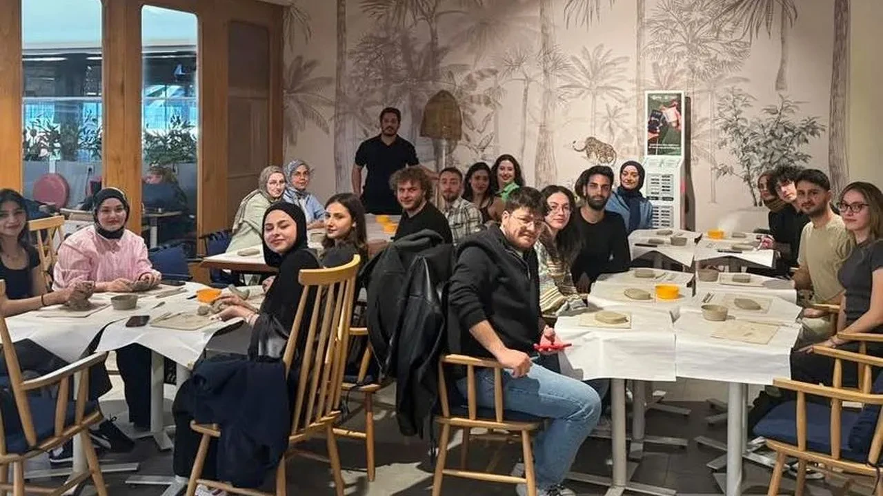 SUBÜ öğrencileri seramik sanatıyla buluştu