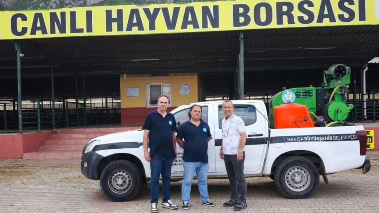 Manisa'da kurban bayramı padok satışları başladı: Manisa canlı hayvan borsasına hayvan girişleri başlıyor