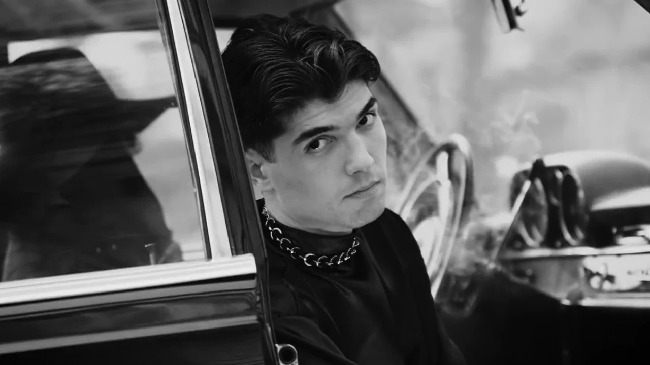 O Ses Türkiye'nin yeni yıldızı Jean Sarkissyan kim?  Hayatı, müziği ve sıradaki şarkısı!