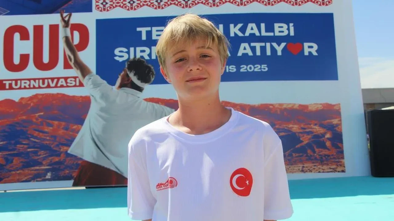 Uluslararası Cudi Cup Tenis Turnuvası'na katılan genç raketlerden memnuniyet dolu yorumlar