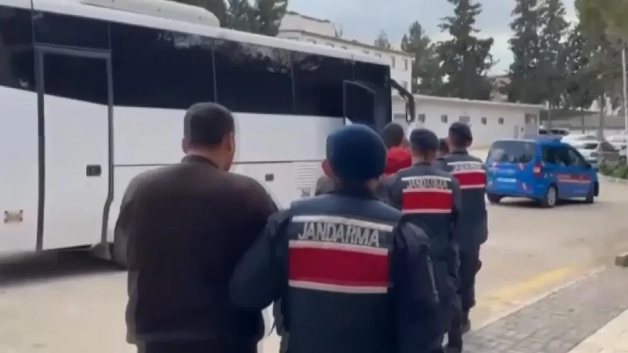Gaziantep merkezli 3 ilde siber dolandırıcılık operasyonu: 6 şahıs yakalandı