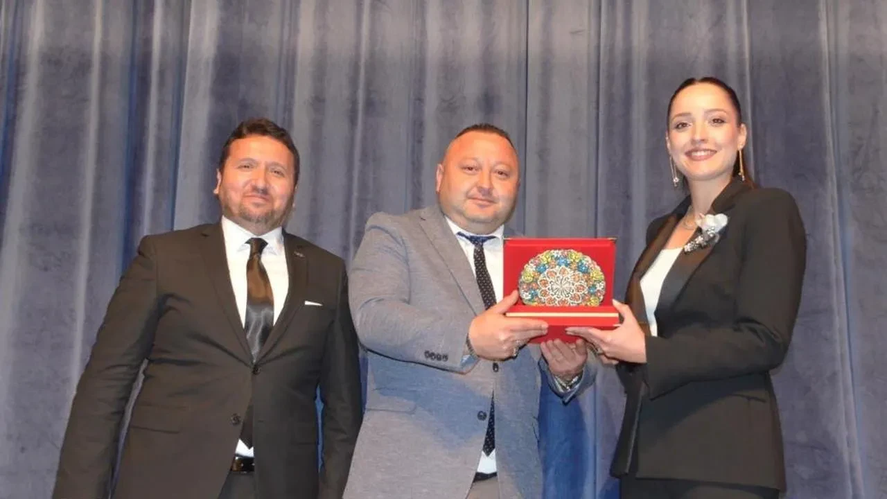 Çaycuma'da Engelliler Haftası kutlaması: Öğrencilerin performansları büyük beğeni topladı