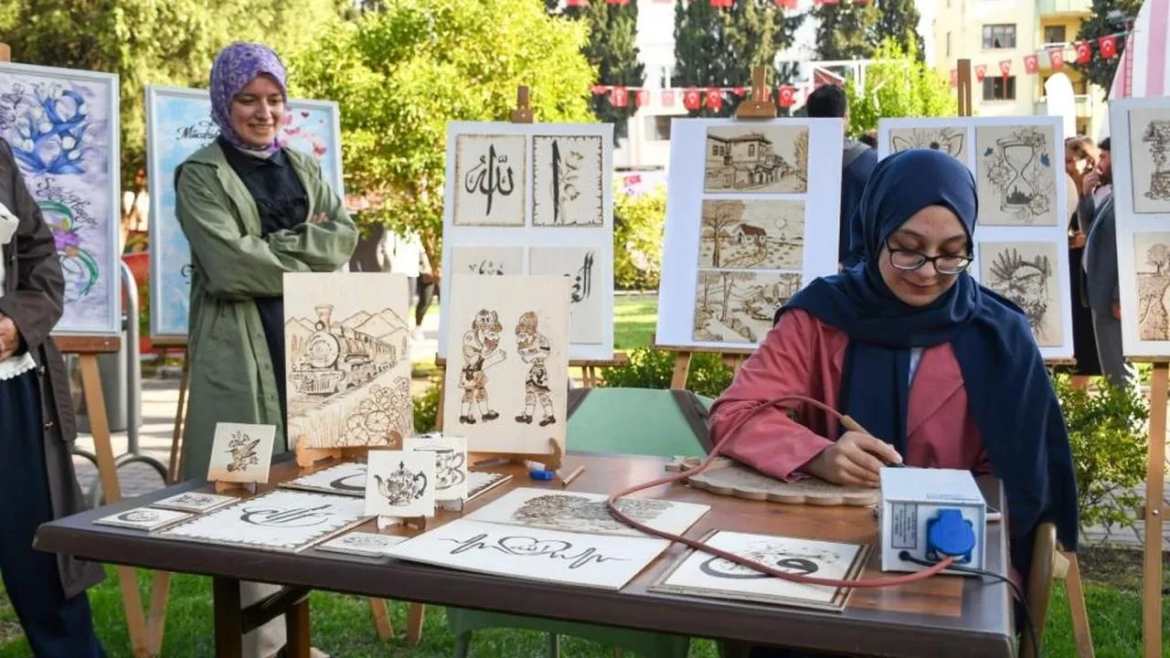 Balıkesir'de Gençlik ve Spor Festivali'nde heyecan dolu anlar