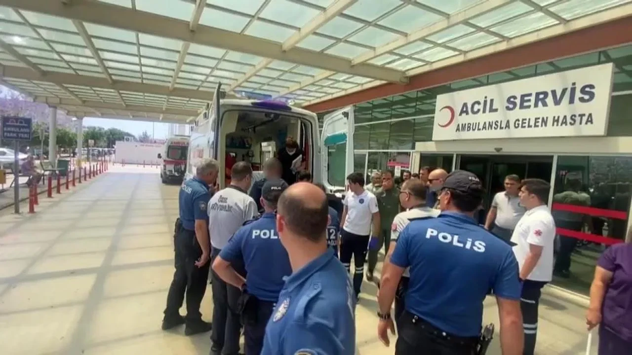 DENİZKURDU-II/2025 Tatbikatında helikopter harekete geçti: Acil iniş yapan personelin durumu stabil