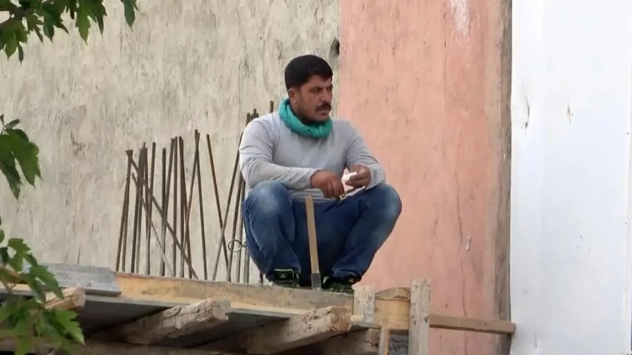 Batman'da 1 Mayıs kutlamaları: Sendikalar eğlenirken inşaat işçileri çalışmaya devam etti