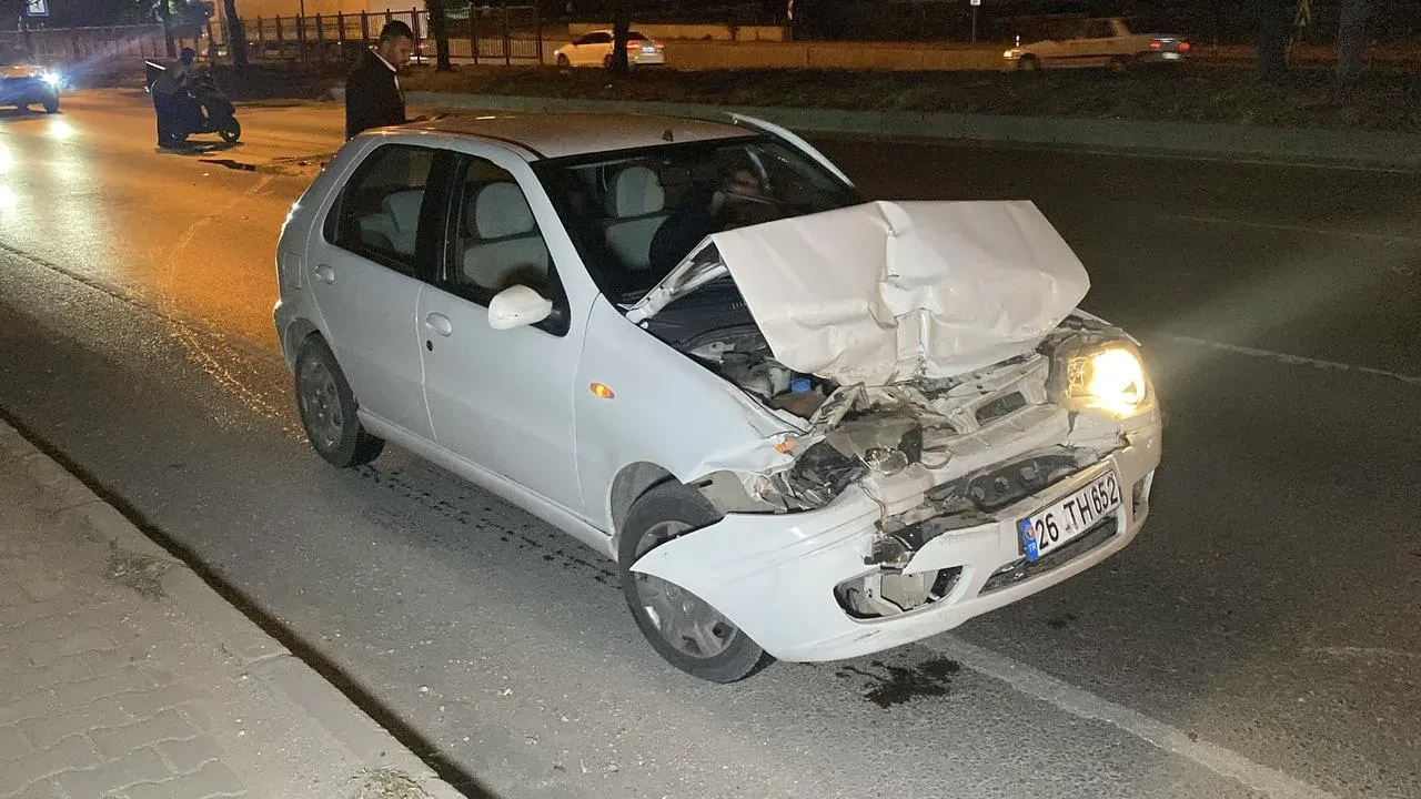 Eskişehir Çevre Yolunda tır otomobil kazası yaşandı