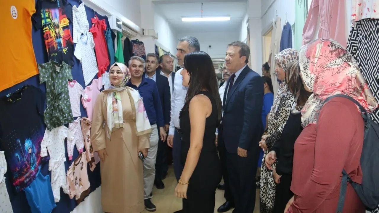 Kozanlı kadınların el emekleri ADEM sergisinde buluştu