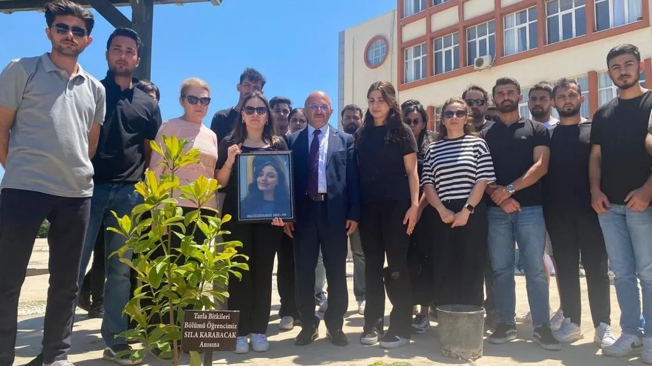 Ziraat Fakültesi'nden anma etkinliği: İki öğrenci için fidan dikildi