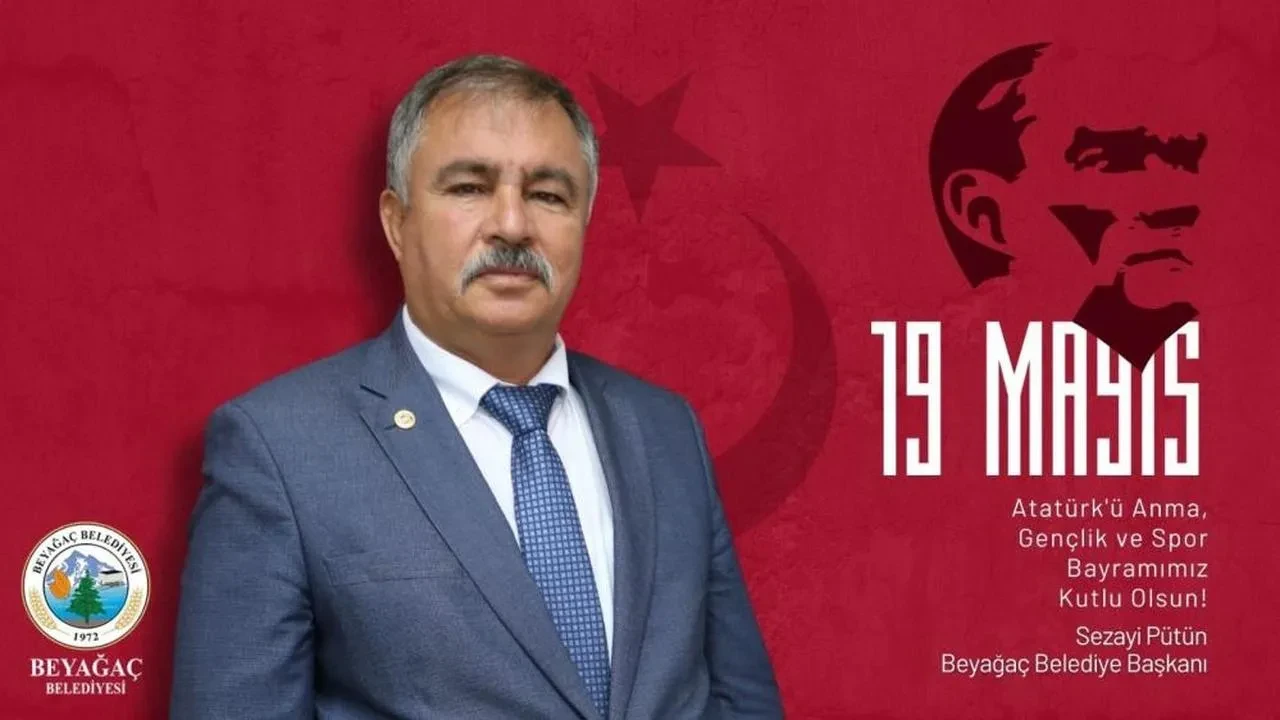 Başkan Pütün'den gençlere çağrı: "Ay yıldızlı bayrağımızı sonsuza dek dalgalandırmalısınız!"