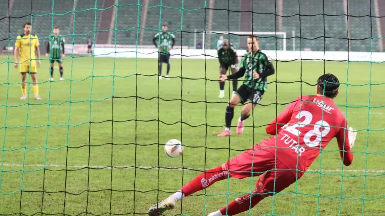 Kocaelispor'un Süper Lig dönüşü: Maç bitiminde kaydedilen goller dikkat çekiyor