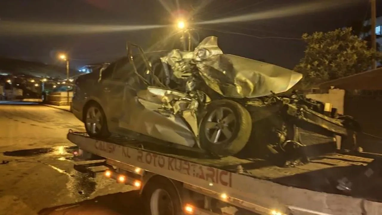 Reyhanlı'da alkollü sürücünün neden olduğu kazada 4 yaralı: Güvenlik kamerası kaydı şok etti