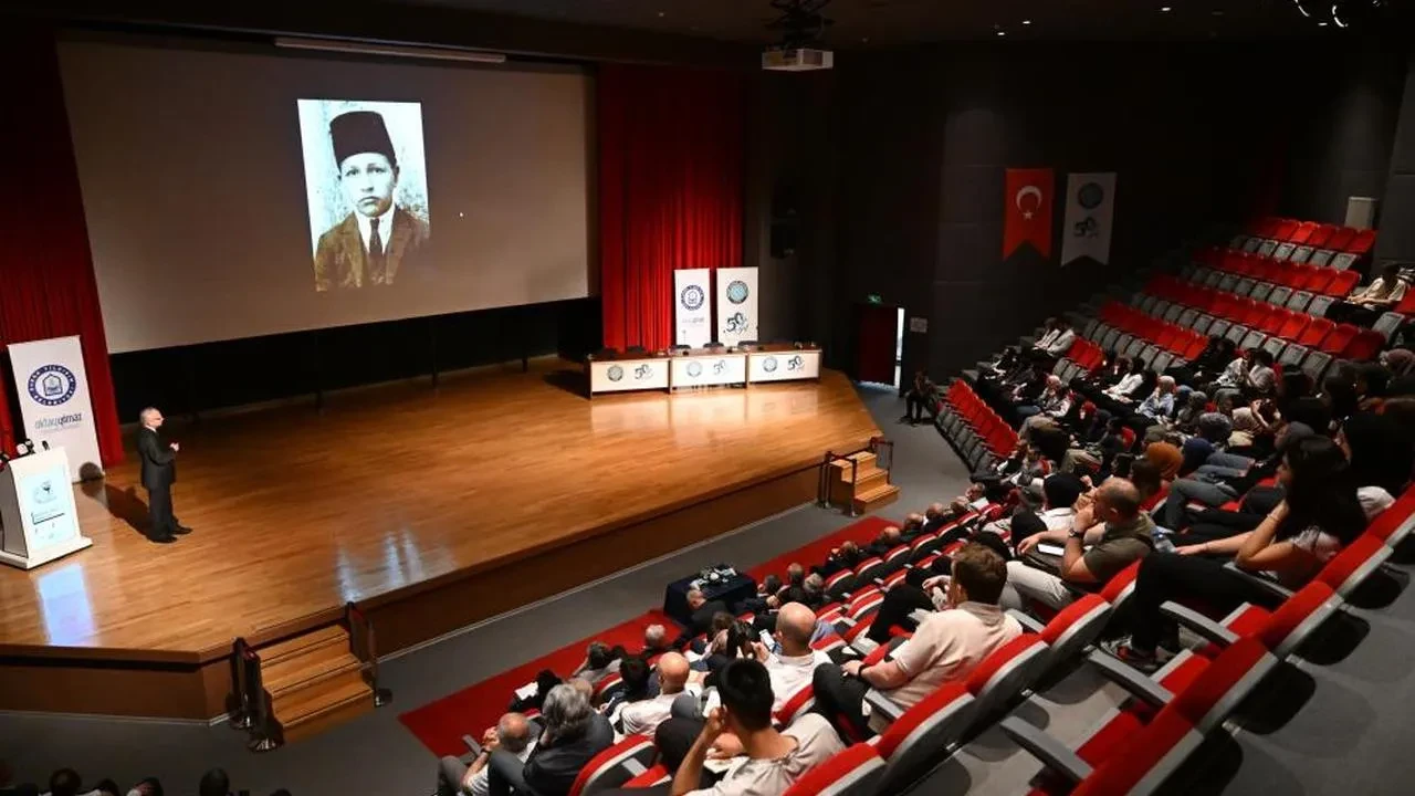Yıldırım Belediyesi ve Bursa Uludağ Üniversitesi'nden Nurettin Topçu sempozyumu