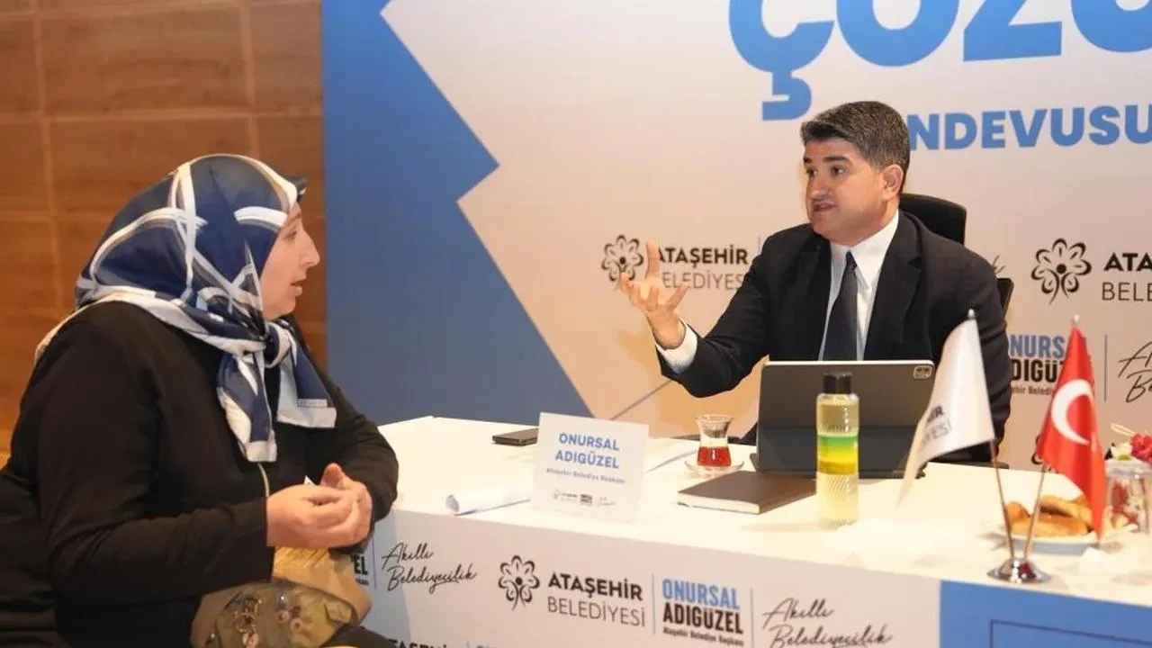 Ataşehir'de halk buluşmaları devam ediyor: Başkan Adıgüzel'le vatandaşların talepleri masaya yatırıldı