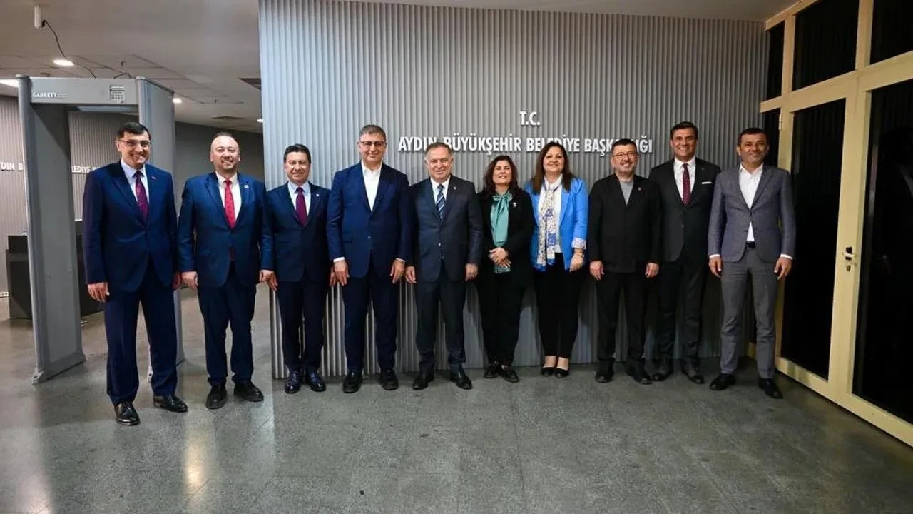 Başkan Çerçioğlu Ege Belediye Başkanlarını Aydın'da bir araya getirdi: Yerel yönetimlerde neler konuşuldu?