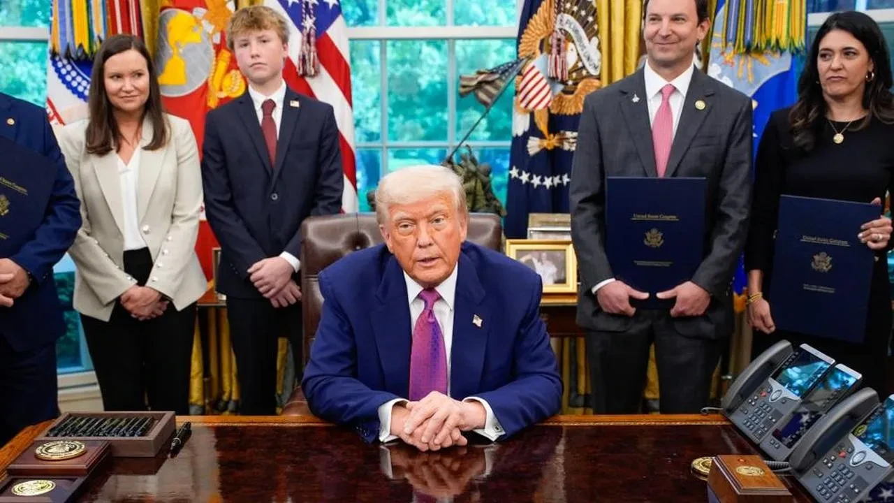 Trump, Ukrayna'ya çağrıda bulundu: Türkiye'de ateşkes görüşmeleri kabul edilmeli