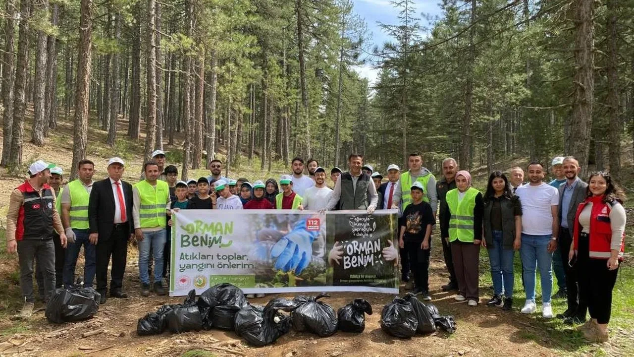 Saimbeyli'de orman yangınlarına karşı temizlik operasyonu: 450 gönüllü seferber oldu