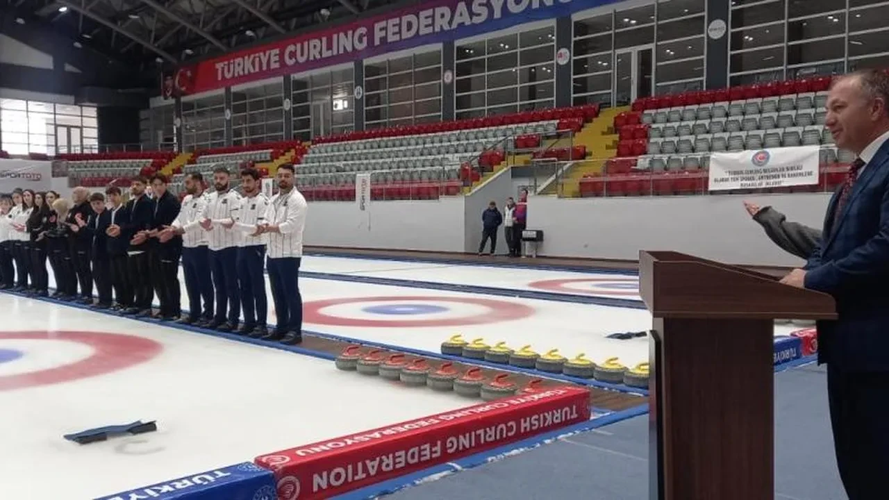 Uluslararası Curling Open Cup, Erzurum'da başladı! Katılımcı takımlar ve heyecan dolu anlar