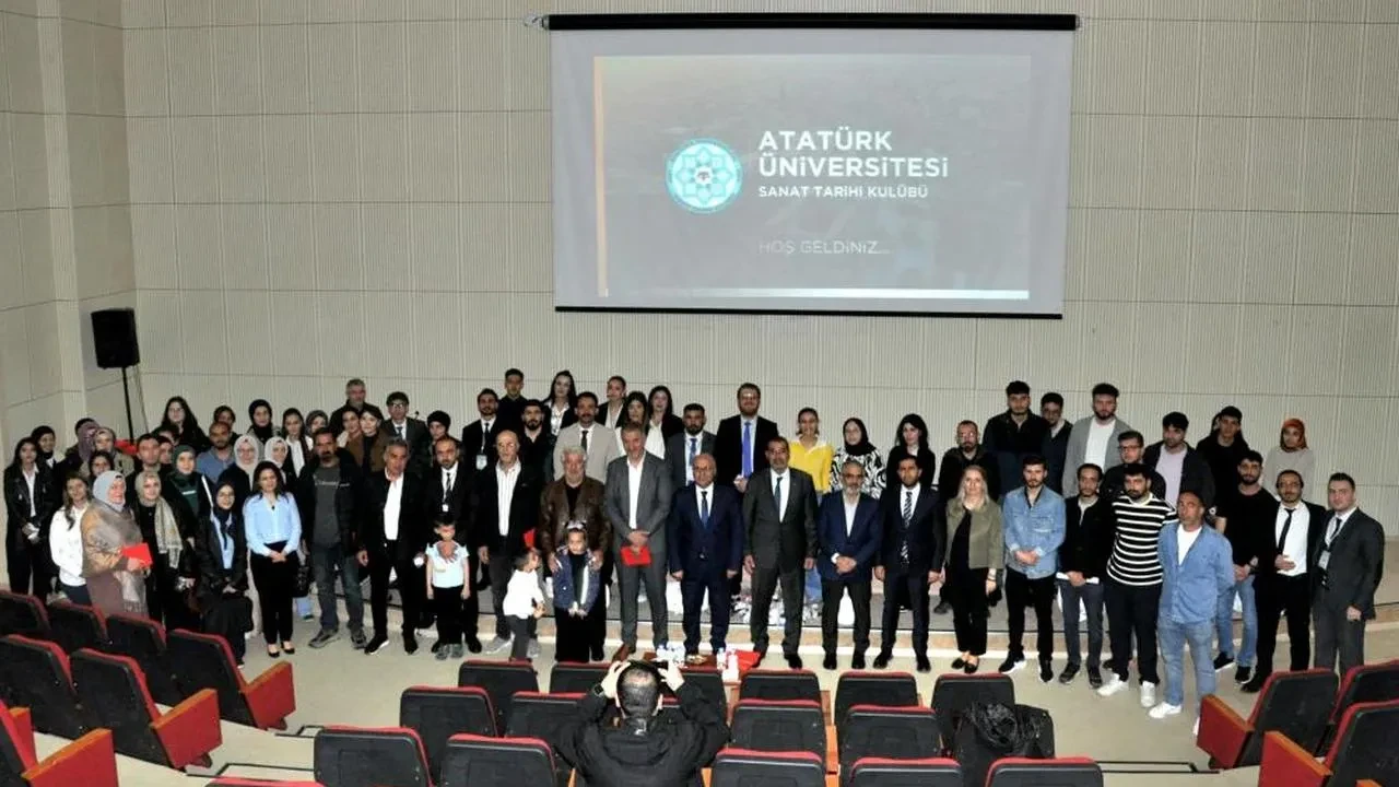Atatürk Üniversitesi'nden dikkat çeken yarışma: 'Evliya Çelebi’nin İzinde' ödülleri sahiplerini buldu