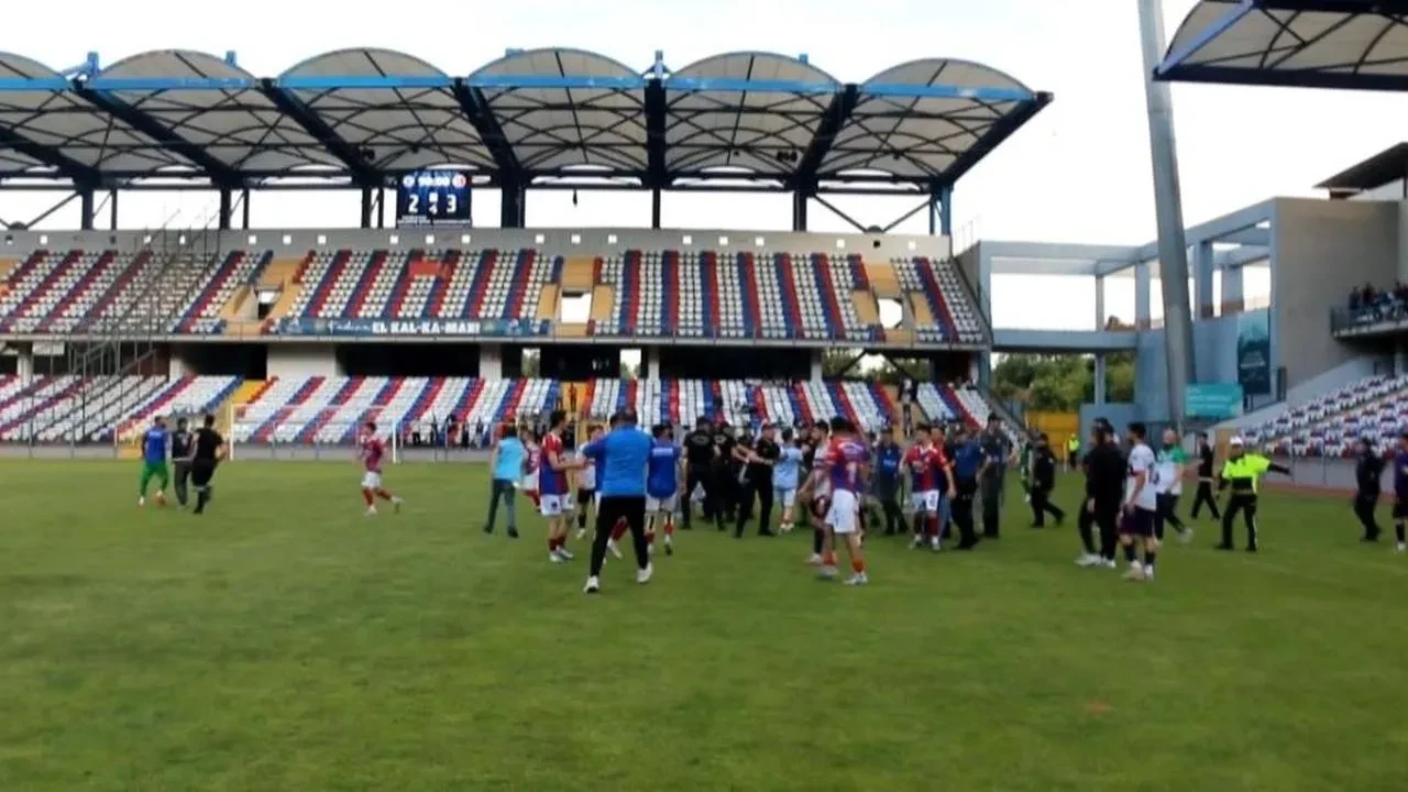 Safranboluspor ile Eskipazar Belediyespor maçında olaylar çıktı