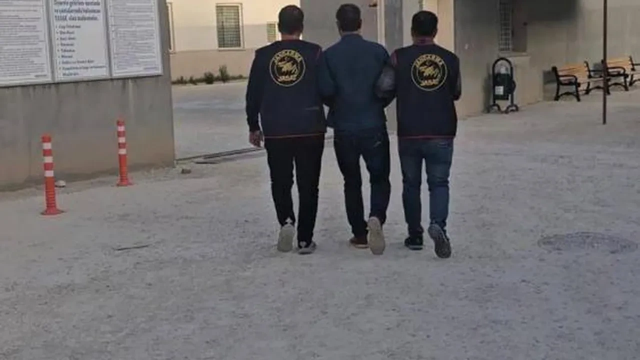 Ağrı'da Jandarma'dan teknolojiyle başarılı operasyon: 15 yıldır aranan hükümlü yakalandı